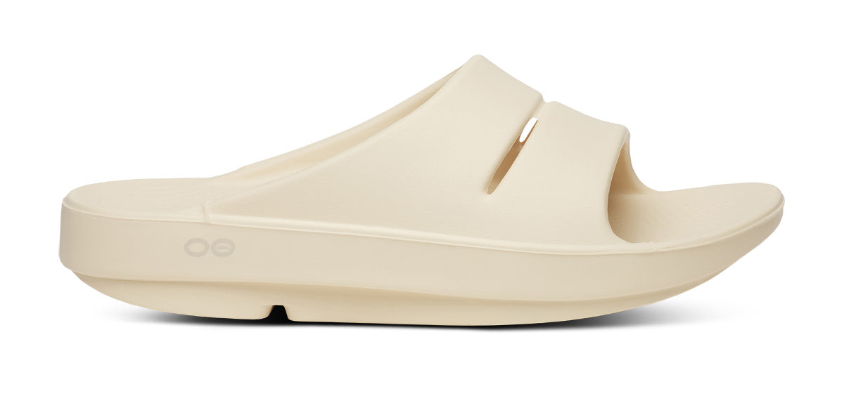 OOFOS Women&#39;s OOahh Slide - Dune