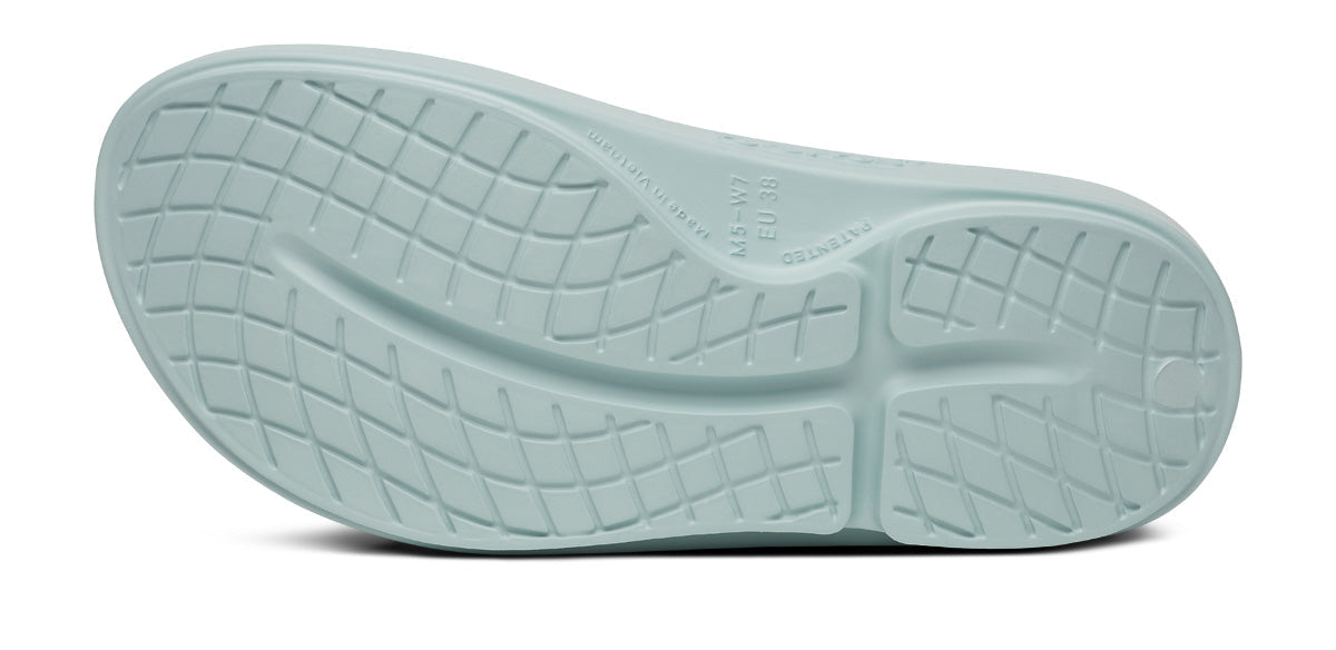 OOFOS Women&#39;s OOahh Slide - Mist Breeze