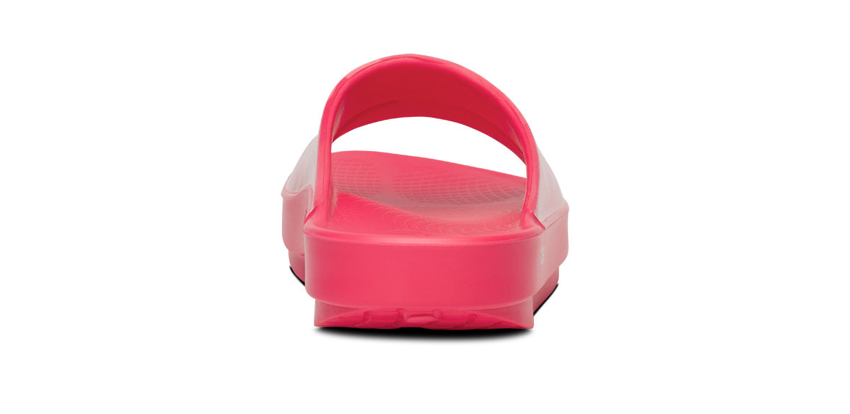 OOFOS Women&#39;s OOahh Slide - Neon Berry Breeze