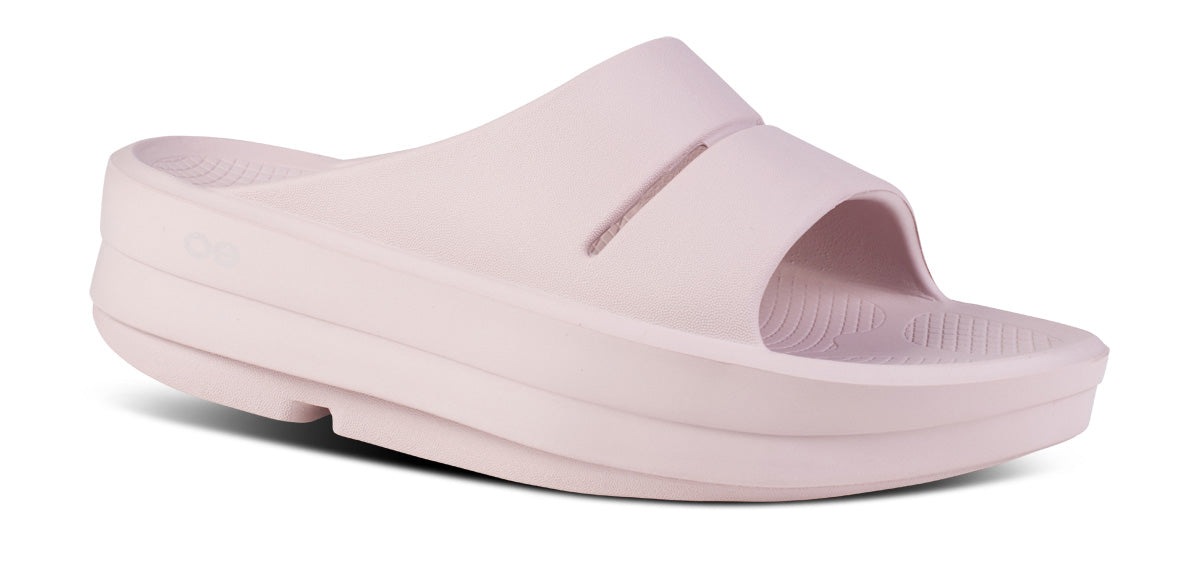OOFOS Women&#39;s OOmega OOahh Slide - Stardust