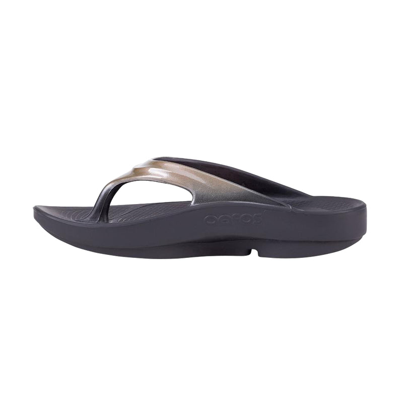 OOFOS Women's OOlala Luxe Thong - Latte