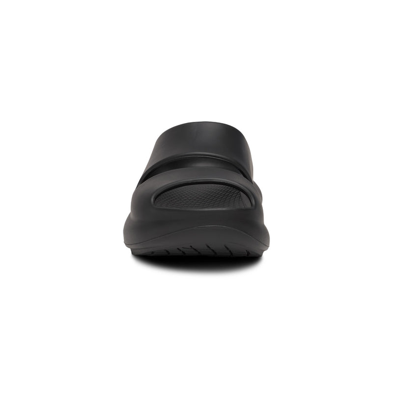 OOFOS Women's OOyea PLUS - Black