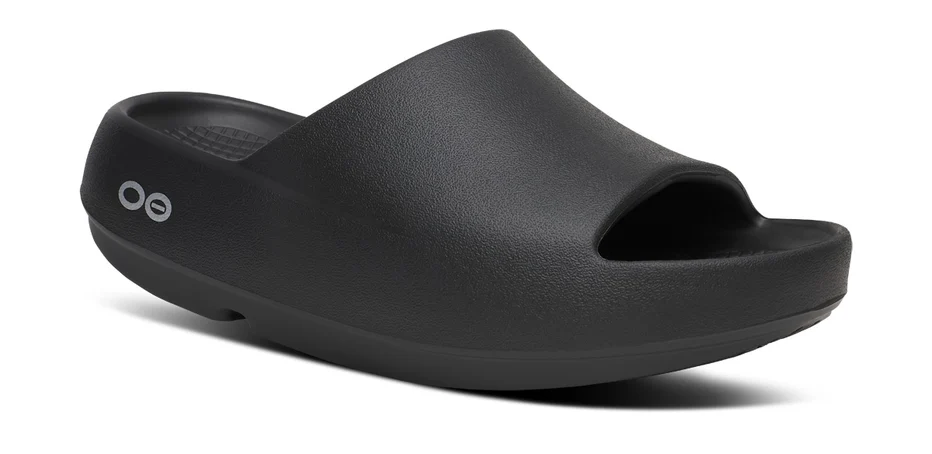 OOFOS Women's OOahh PLUS - Black