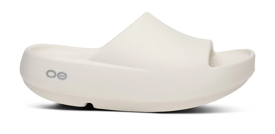 OOFOS Women's OOahh PLUS - Chalk