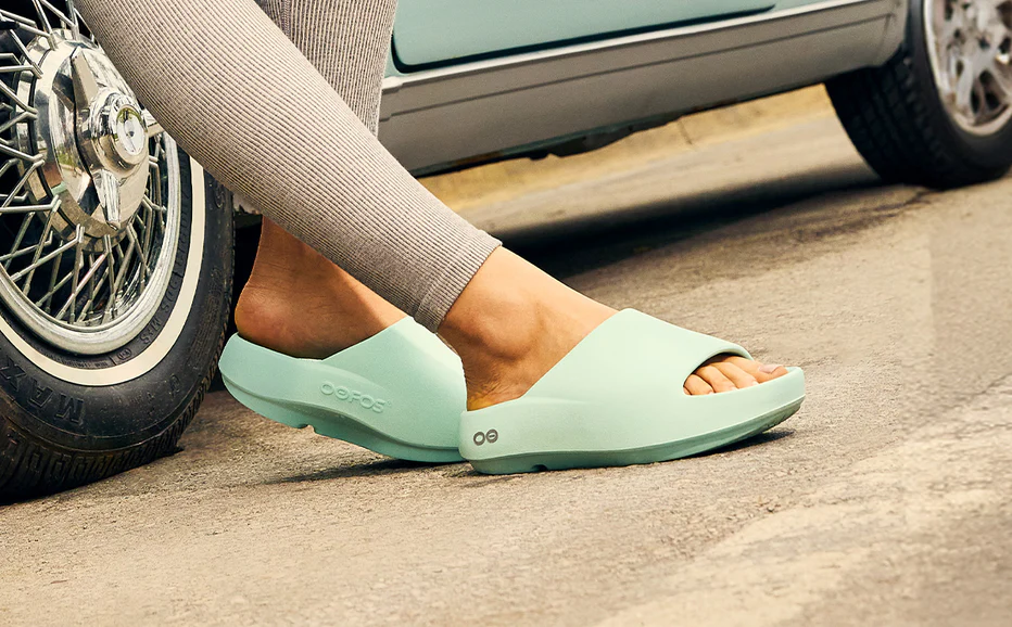 OOFOS Women's OOahh PLUS - Mint