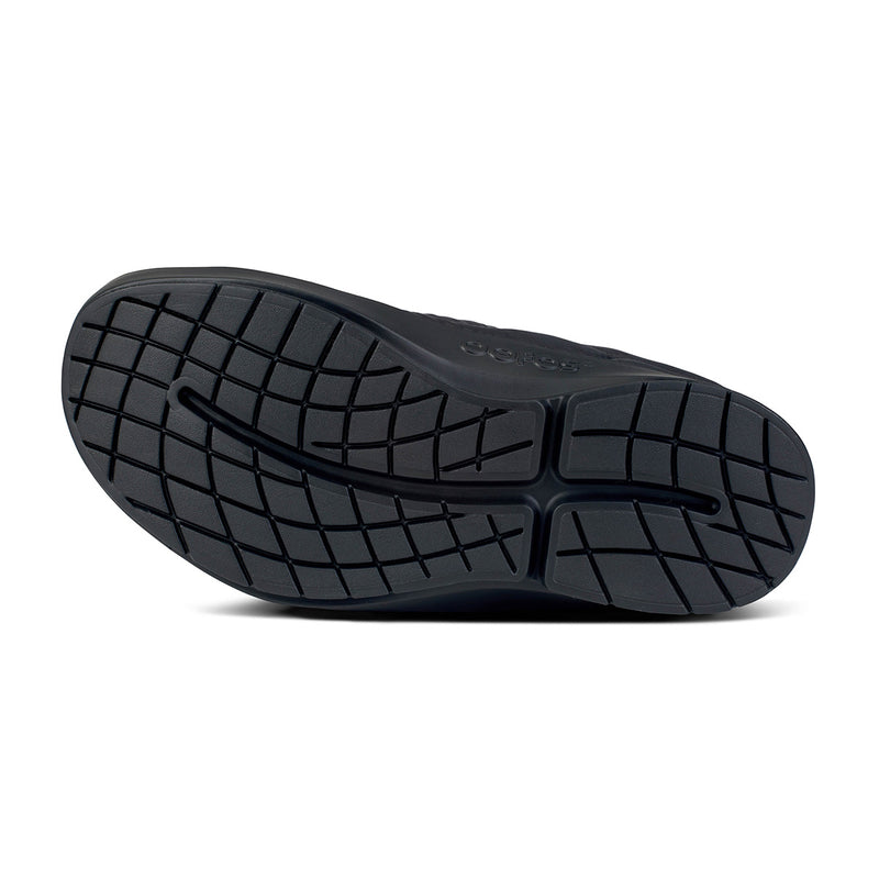 OOFOS Men's OOmg OOcoozie Thermo Mule - Black