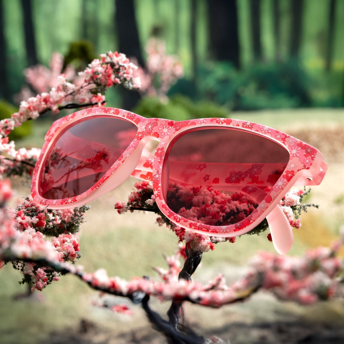 goodr OG Sunglasses - Sakura Showtime