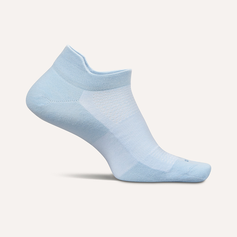 Feetures High Performance Ultra Light Cushion Tab Socks