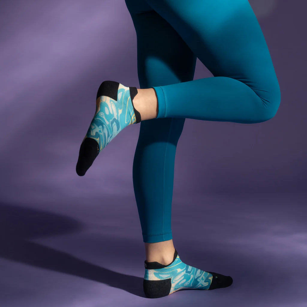 Feetures Elite Light Cushion Tab Limited Edition - Lagoon Collection