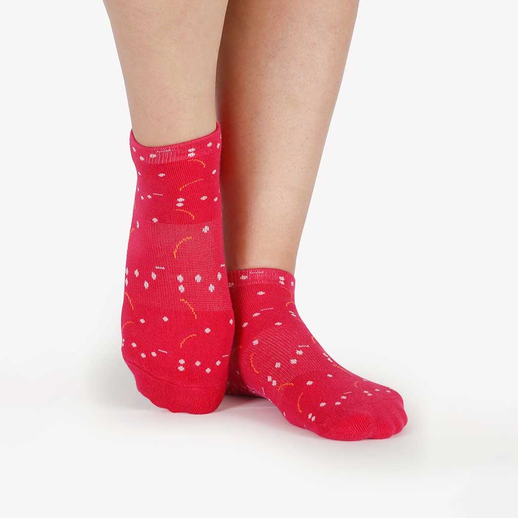 Pointe Studio Tick Tock Grip Sock