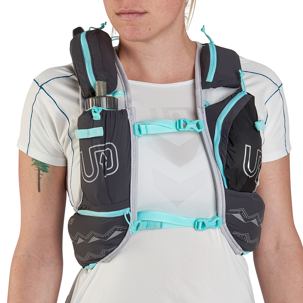 SALE:Ultimate Direction Adventure Vesta 5.0 Womens Hydration Pack