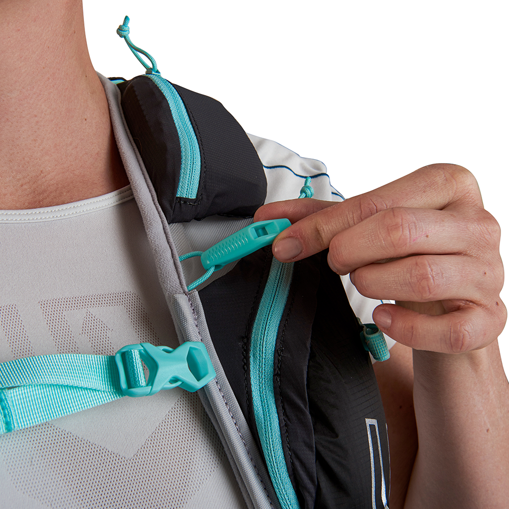 SALE:Ultimate Direction Adventure Vesta 5.0 Womens Hydration Pack