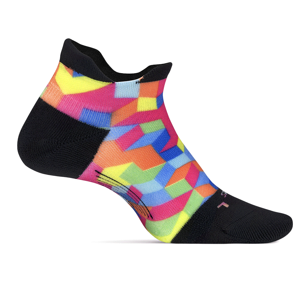 Feetures Elite Light Cushion No-Show Tab Socks