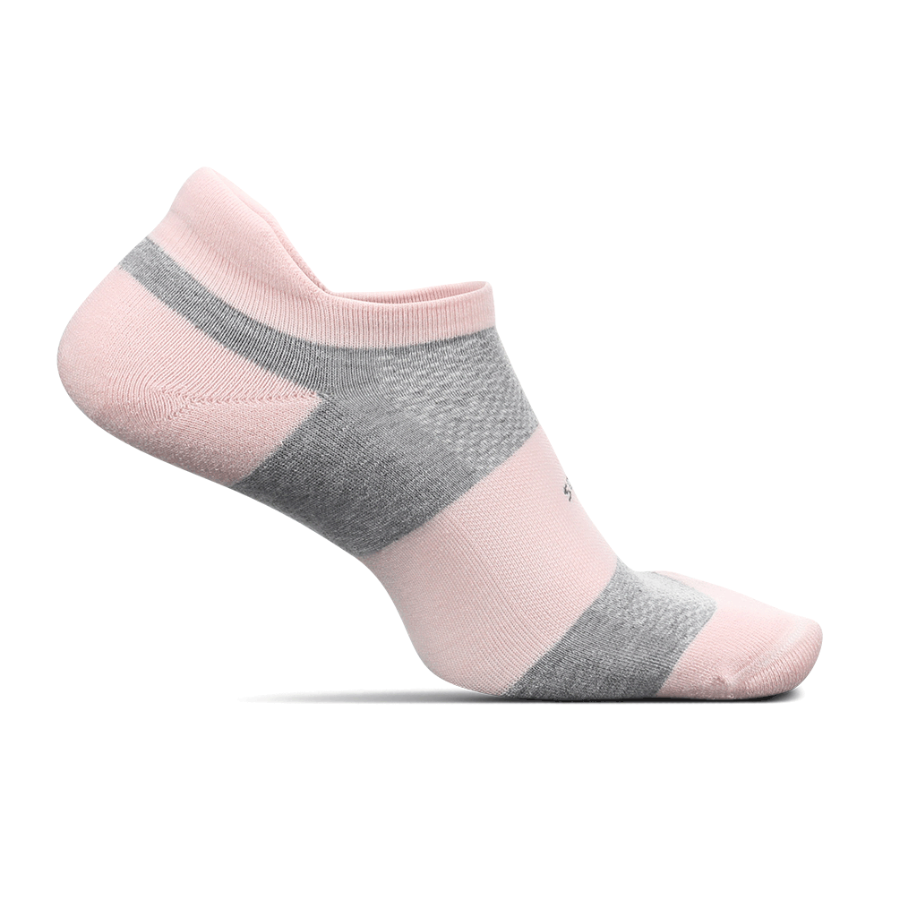 Feetures High Performance Cushion No-Show Tab Socks