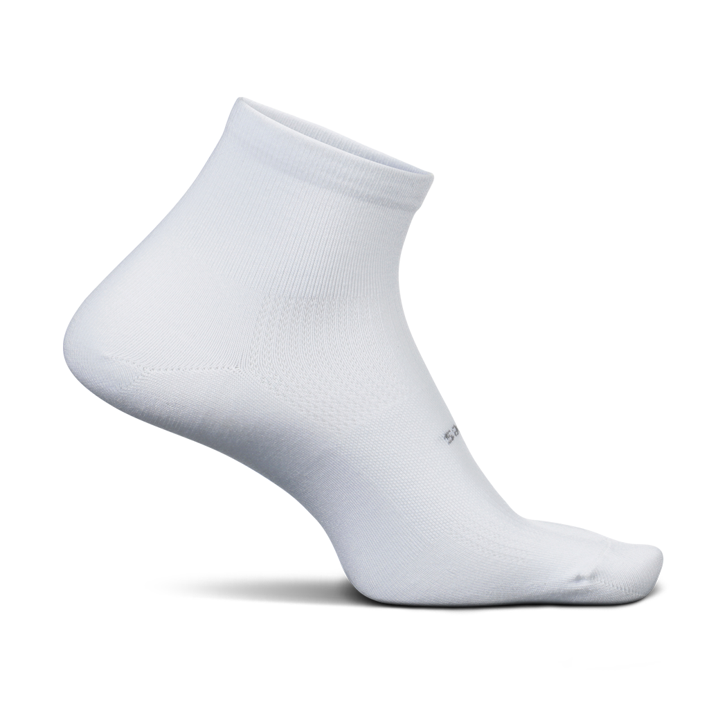 Feetures High Performance Light Cushion Quarter Socks Injinji