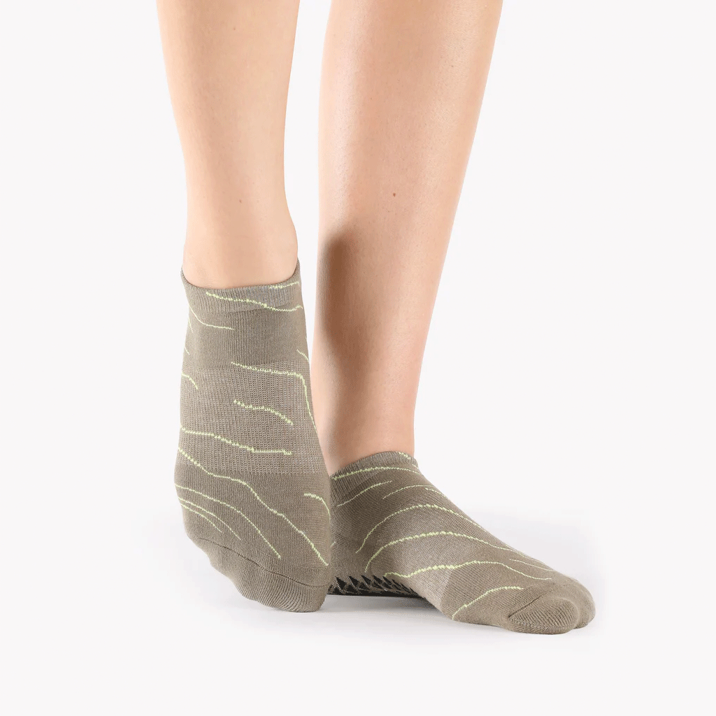 Pointe Studio Dunes Grip Socks