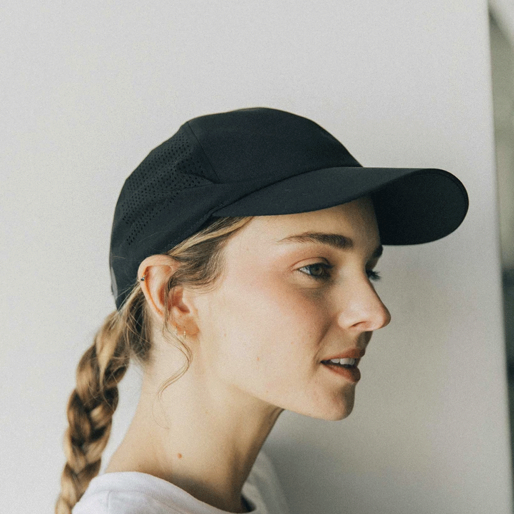 Pointe Studio Seamless Hat - Black